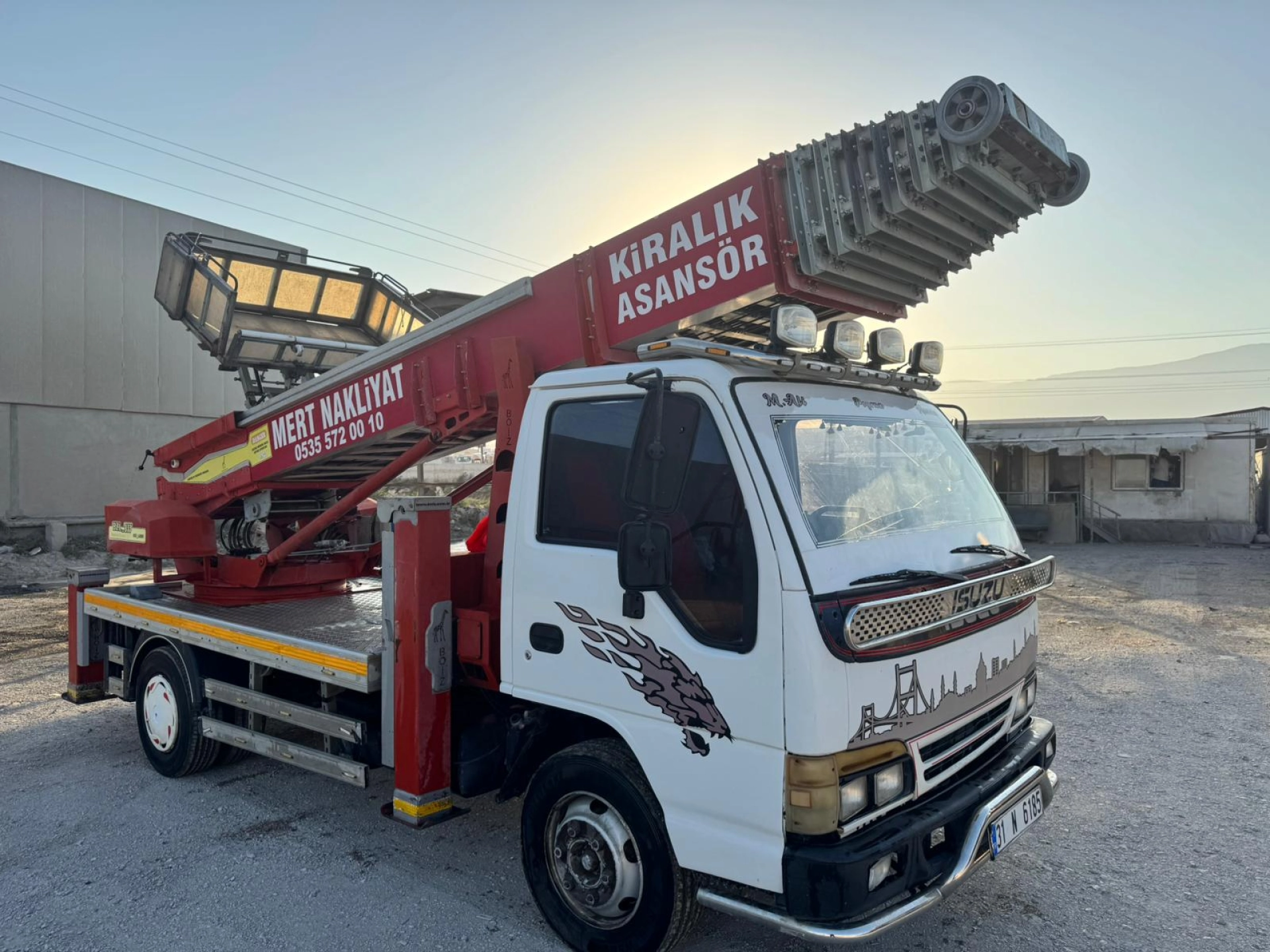 ISUZU | Mobil Asansör