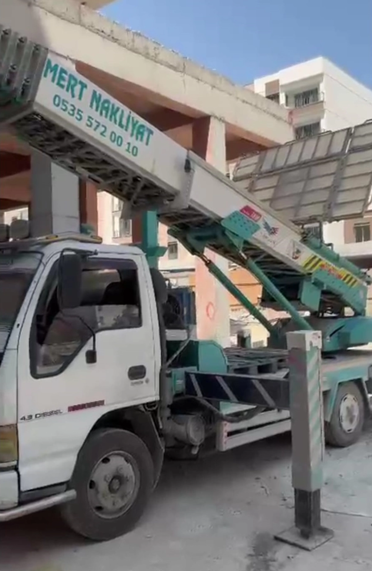 ISUZU | Mobil Asansör